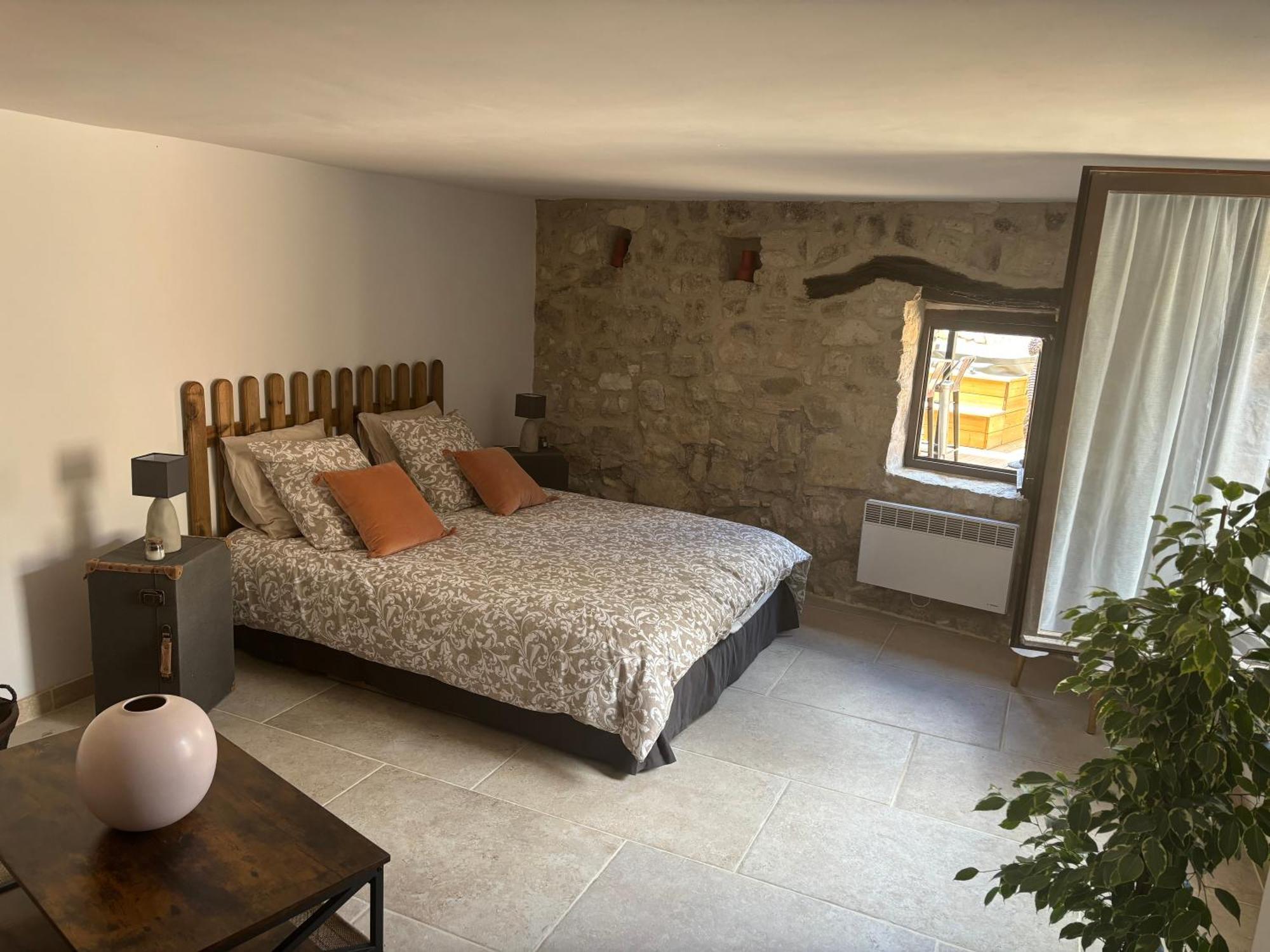 Chez Daniele Chambre Avec Jacuzzi Et Terrasse Privee Murs  ภายนอก รูปภาพ